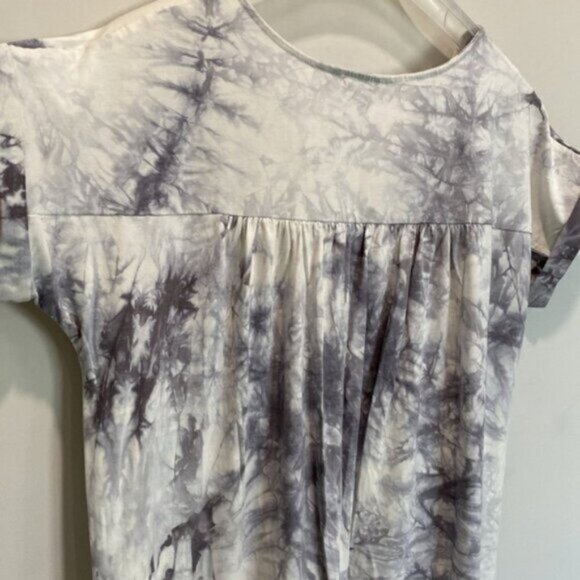 Luna white and gray dress size small - Picture 11 of 16